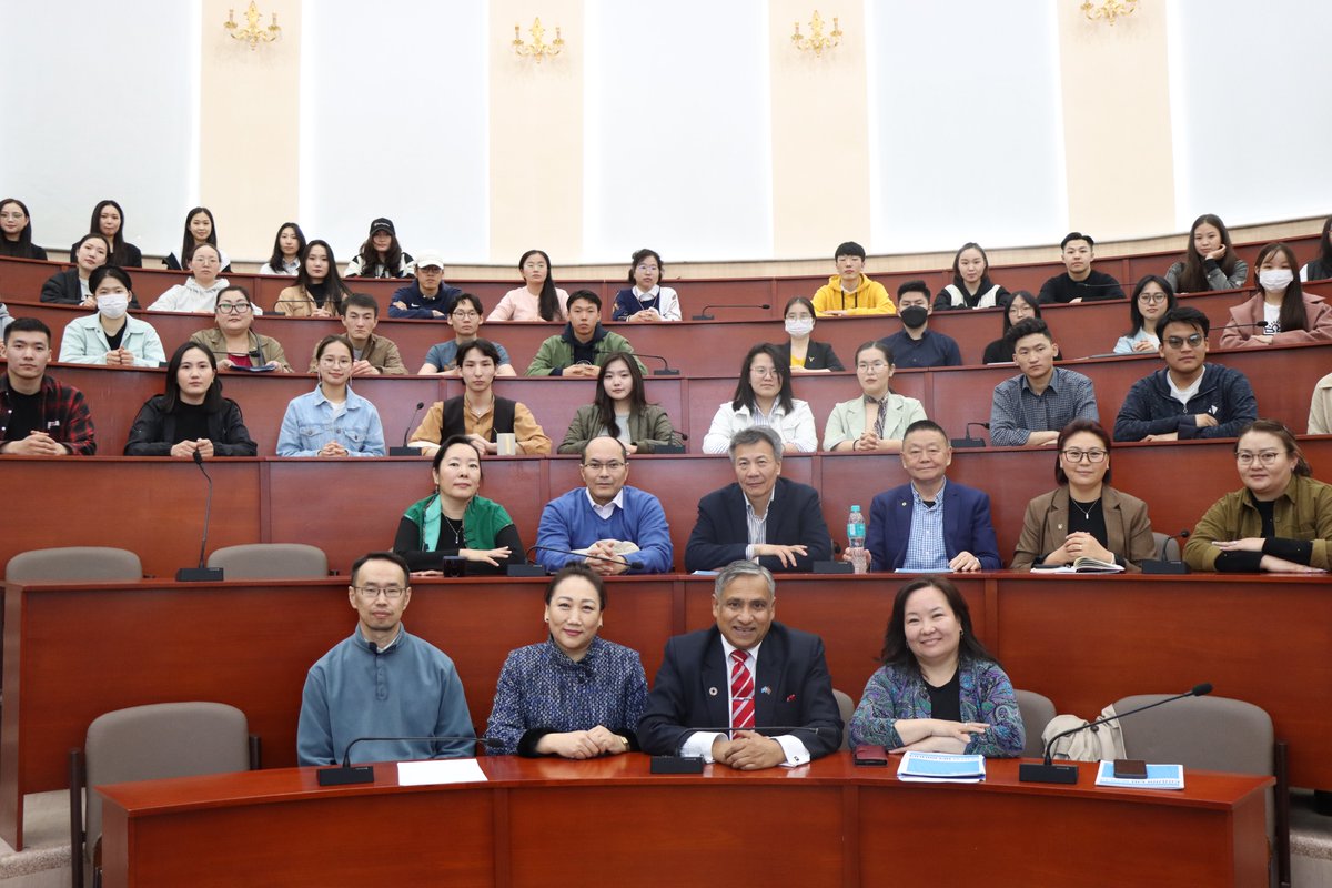 @UNRCMongolia held a lecture and conversation on #HumanDevelopment and #HumanRights with the teachers and students of international relations and public administration of @num_edu. Tapan Mishra emphasized that the bright-minded and young generation is a key driver for change!