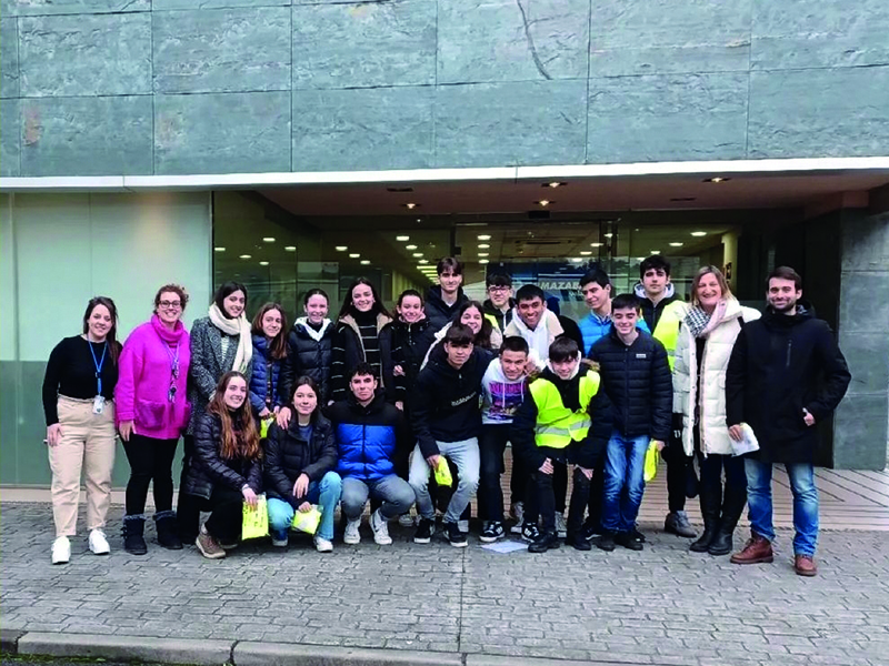 📌🙂🏭
Industria ezagutuz: Ormazabal Velatia

Conociendo la realidad industrial: Ormazabal Velatia
#LauaxetaIkastola <a href="/Industria_RNK/">Industria Erronka</a> <a href="/ormazabalglobal/">ormazabal.global</a> 
mtr.cool/hzbpmfqmtz