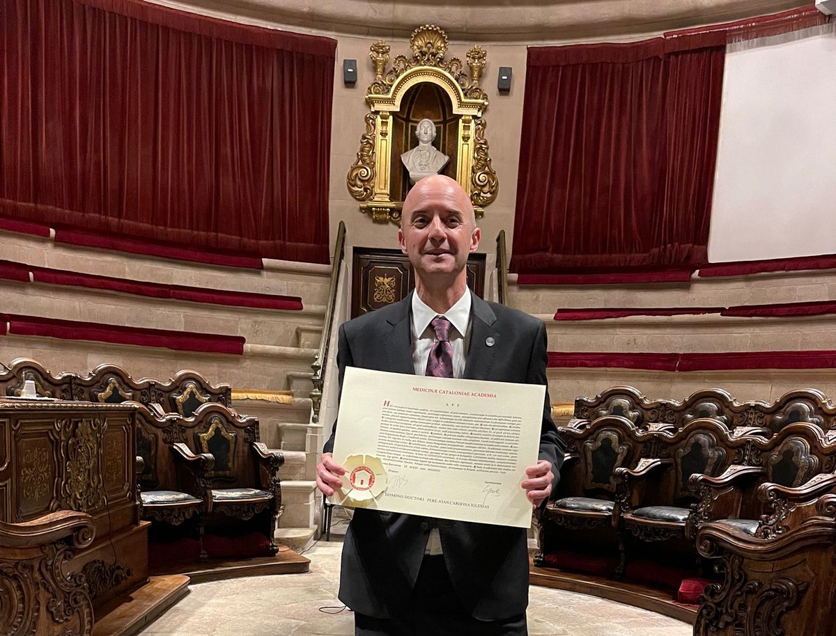 hgermanstrias's tweet photo. 🙌 Estem d'enhorabona

La Reial Acadèmia de Medicina de Catalunya #RAMC admet 

⭐ Pedro Luis Fernández, Cap de Servei d’Anatomia Patològica

⭐ @pjcardona14, Cap de Servei de Microbiologia i cap del grup de Microbiologia Clínica i Experimental

😊 Moltes felicitats! https://t.co/raEjEj8Gmk