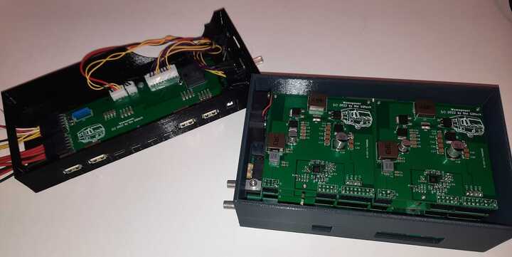 Am Freitag, den 12.5.2023 ist wieder MakerTalk im FabLab Winti. Dimitri Keller stellt seinen USB-PD Laderegler für sein Wohnmobil vor. fablabwinti.ch/kurse/makertal… Türöffnung 18:00Uhr
<a href="/MakerFaireVIE/">Maker Faire Vienna</a> <a href="/make/">Make:</a>