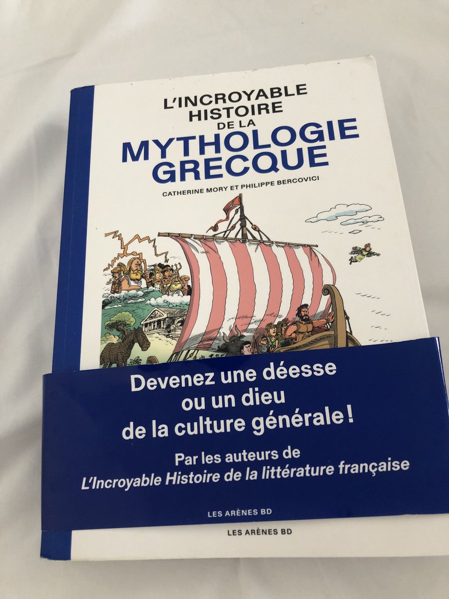 ThibsR's tweet image. Ça faisait longtemps que je n’avais plus lu un si bon album : culture, humour, excellent story-boarding … tout y est ! Bravo #Bercovici, #Mory et @les_arenes #mythologie #BD