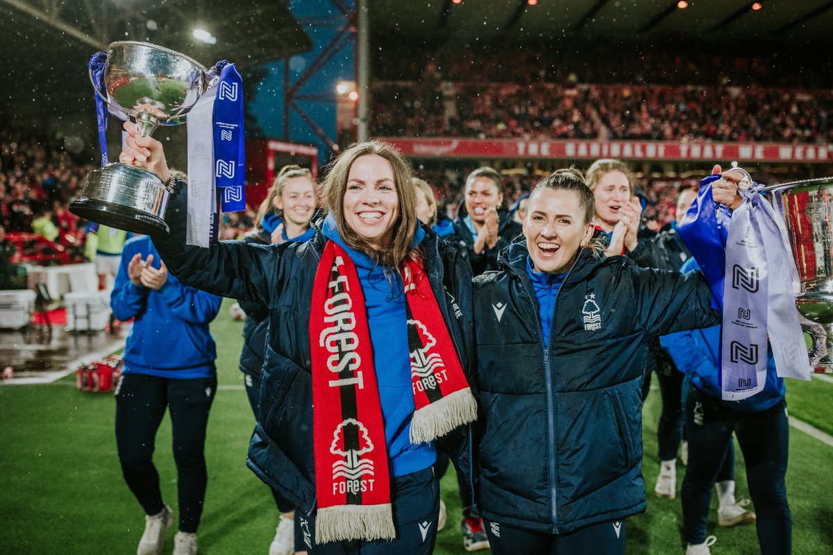 NFFC's tweet photo. A superb reception for @NFFCWomen 👏 https://t.co/TewFeV7kwl