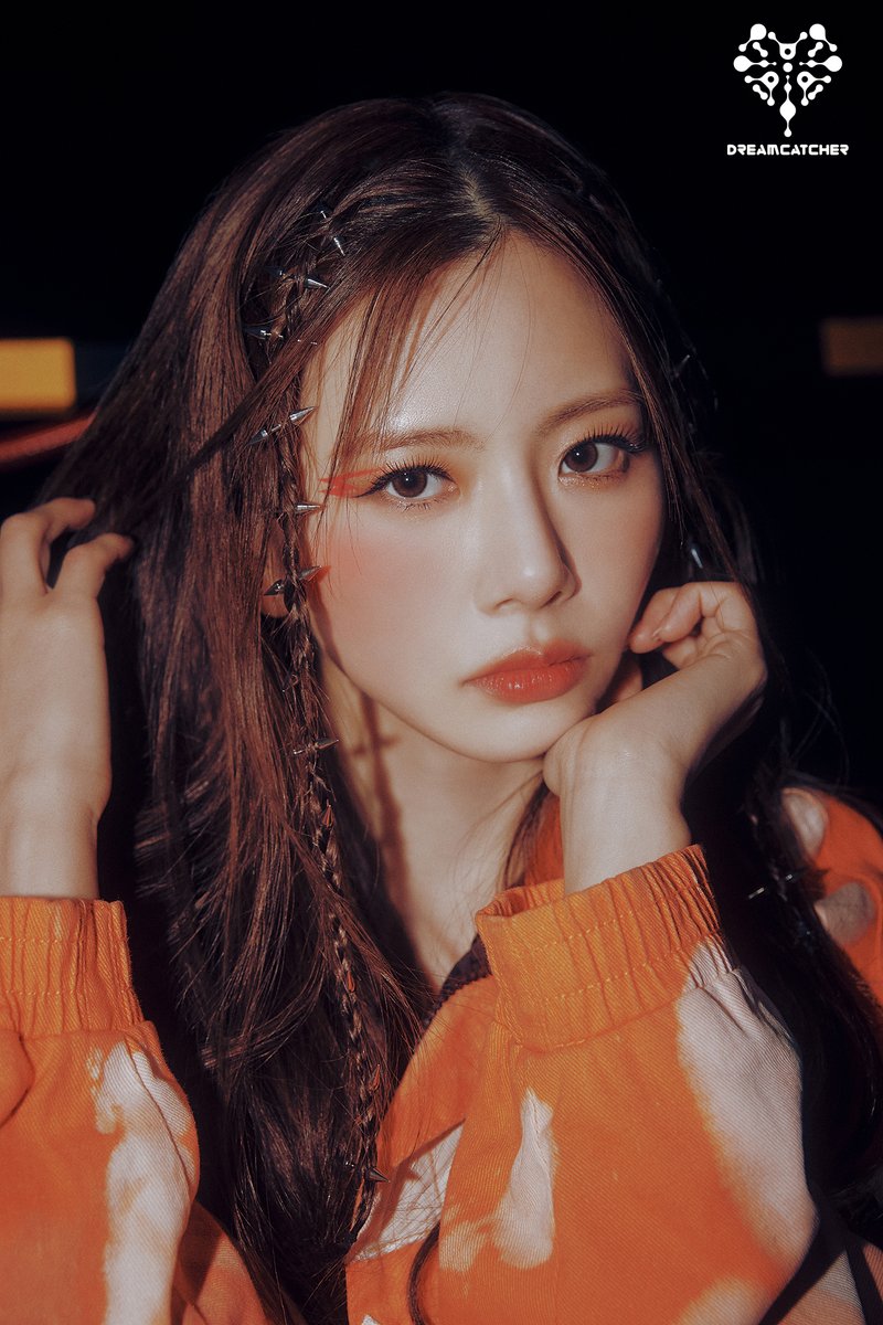 hf_dreamcatcher's tweet photo. Dreamcatcher(드림캐쳐) 8th Mini Album [Apocalypse : From us] Teaser Image #03

2023. 05. 24 PM 18:00 (KST)

#드림캐쳐 #Dreamcatcher #지유 #JIU
#8th_Mini_Album #Apocalypse #From_us
#BONVOYAGE https://t.co/72MilTCzYu