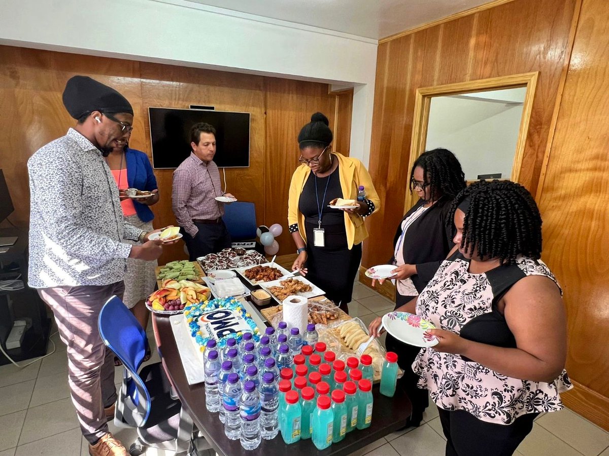 Look at this fantastic cake and get together from the PMO team in Montserrat 😍#intlPMOday