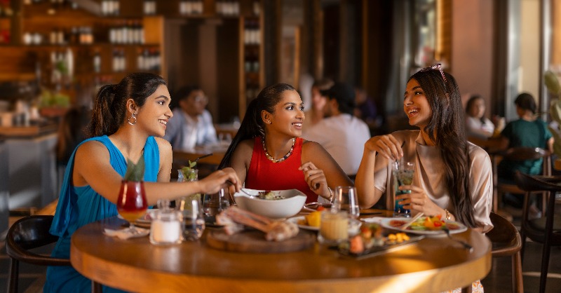 <a href="/Sambillingham01/">Samantha Billingham</a> In the mood for some serious retail therapy in Abu Dhabi? The Galleria Al Maryah Island is your go-to getaway! 🛍✨

Like this tweet to discover even more must-dos #InAbuDhabi 💛