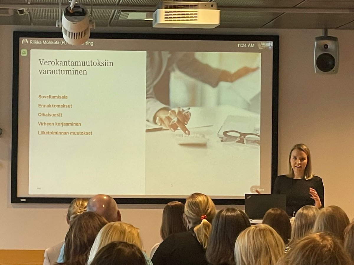 juhalait's tweet photo. Miten varautua arvovonlisäverokantojen nostamiseen? Sitäkin pohdittiin tänään perinteisessä #PwC n #ALV Brunssilla. Lauteilla Jemina Heikkinen. Kiitos kollegoille rautaisista alustuksista ja kiitos kaikille tilaisuuteen osallistuneille talouden ja verotuksen ammattilaisille https://t.co/V8ASE5vohN