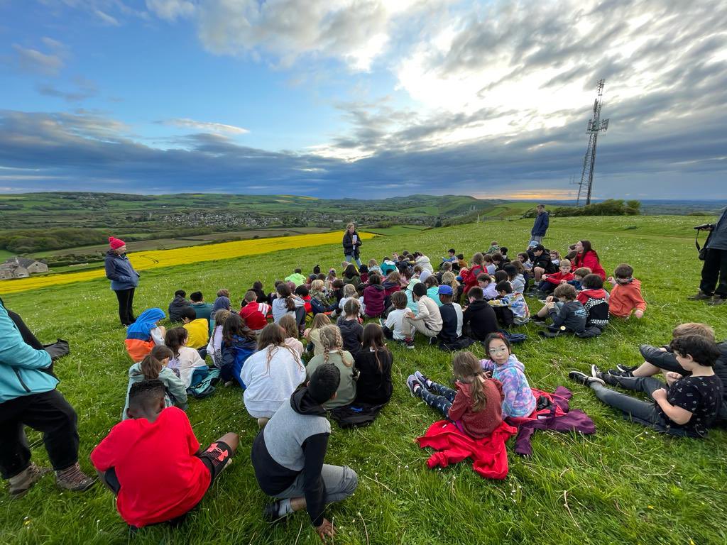 HTPDSchool's tweet photo. Year 5 are having a wonderful time in Dorset! #heaveninthemoment #zestforlearning https://t.co/W7imKD2oii
