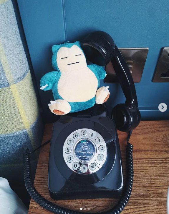 AzuraChu's tweet image. ☎️ Hello! ☎️
#snorlax #snorlaxplush #munchlax #munchlaxplush #plushie #plush #pokeplushphotography #pokeplush #pokemonplushies #pokemonplush #pokemon #pokemontcg #pokemoncollector #pokemonfan #pokemoncards #pokemonplushie #pokemoncollection #pokemoncenter #pokemontrainer