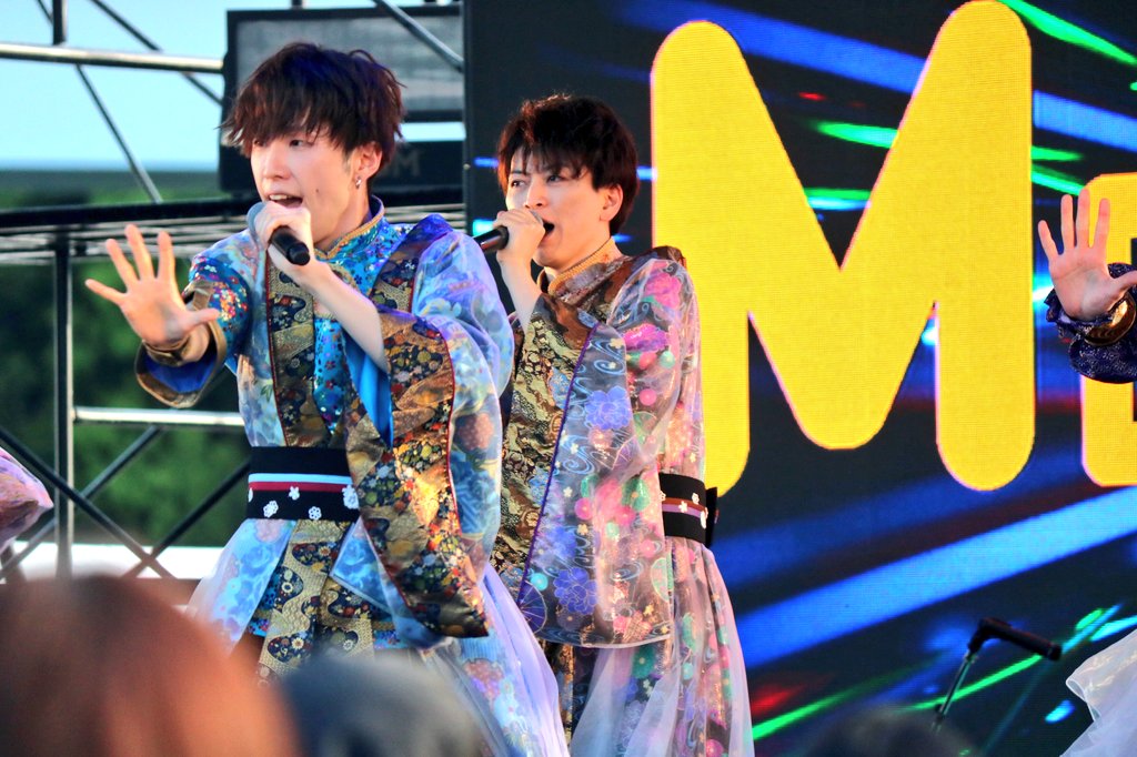 photo_dcs's tweet photo. 一応同じものが無いか確認してから
載せてはいますが、もし
同じものがあったらすみません🙇‍♀️

#肉フェス2023  #肉フェス  #めせもあ  #MeseMoa  #むすめん  #武道館  #横浜アリーナ  #メンズアイドル  #あおい  #とみたけ  #フォーゲル  #野崎弁当  #ノックソ  #気まぐれﾌﾟﾘﾝｽ https://t.co/D0T8yEiqn7