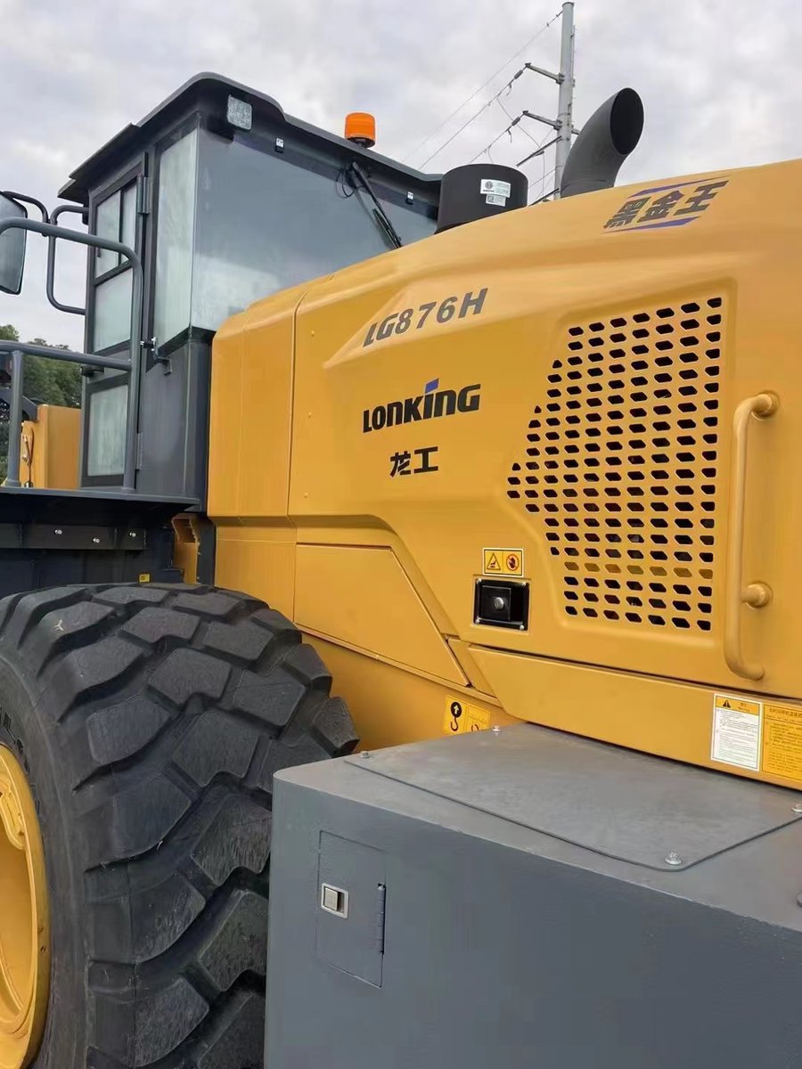 Bunny99on's tweet photo. #LONKING Brand Hydraulic Wheel Loader #LG876H With Spare Parts For Sale https://t.co/hFh4eNyCb7