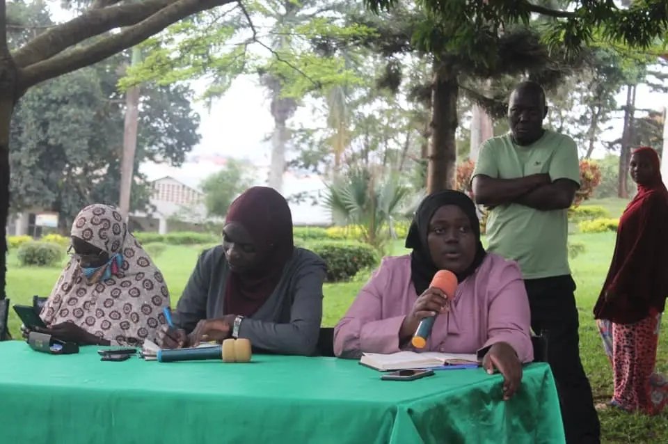 NantongoBashra2's tweet photo. What step have you taken to ensure thorough participation of women in politics??? Let's nurture young girls to take up leadership responsibilities. #standtoinspire @_Akello @athieno_joy @Charityagaba1 @for_initiative @TracyKirabo4 @iufckabojja @Nawanyagaglori1 @nowipofficial https://t.co/7GSg4rcNQy