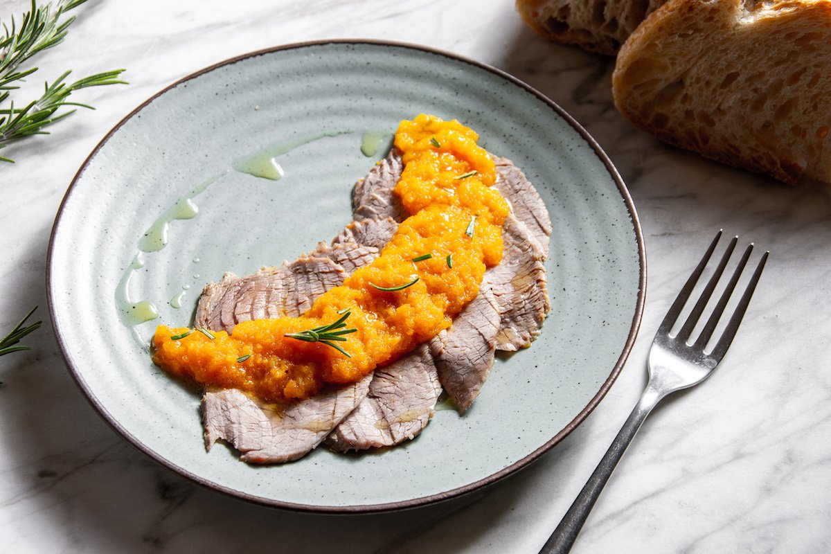 Ecco la ricetta dell'#arrostodivitello al vapore, delicato, tenero e ancora più sano.
<a href="/Tery_PeP/">Teresa Balzano</a> 

sfizioso.it/arrosto-di-vit…