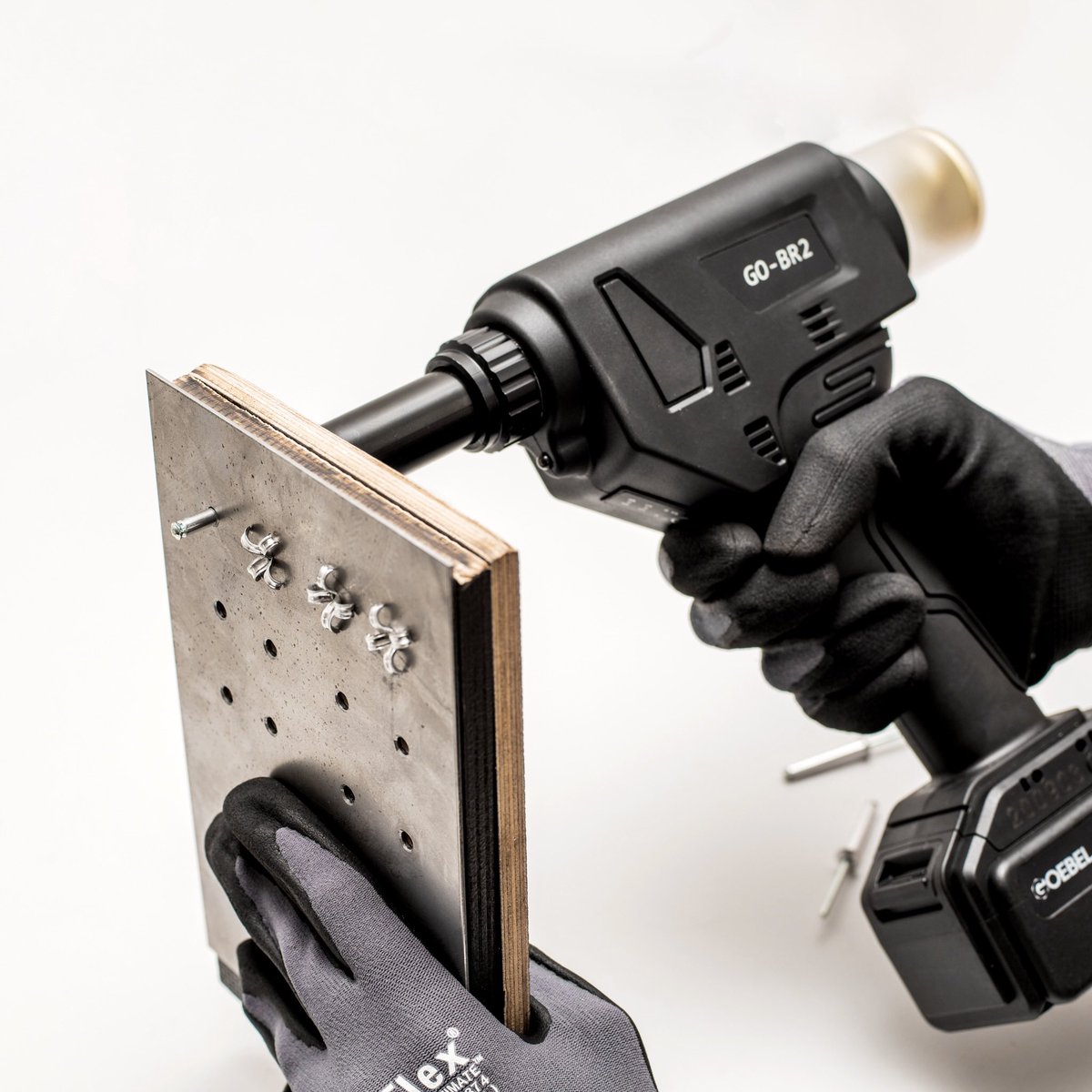 GmbhGoebel's tweet photo. The STAR #peeltype #blindrivet from GOEBEL is mainly used for wood, plastic or metal sheet applications. Relatively soft or porous materials can joined together with high tensile forces. The STAR #rivet is available in materials combinations (aluminum/ steel & A2/ A2). https://t.co/WGoHSWXT6W