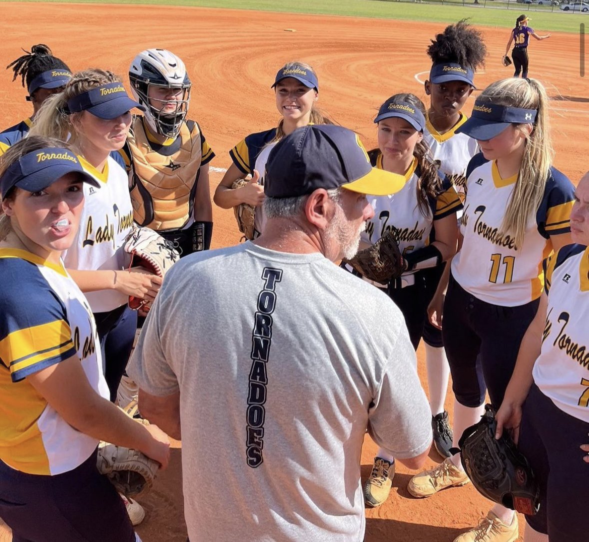 PbhsLady's tweet photo. GAME DAY!!

Tornadoes take on Jensen Beach in the first round of Regionals. 🌪️💙💛

🆚 Jensen Beach 
🕕 7 p.m.
🏟️ Jensen Beach High School https://t.co/ObTBEVX50M