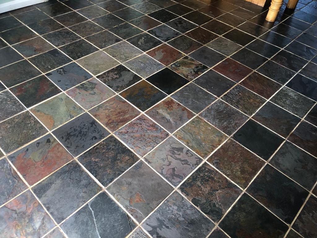 SilverLiningFC's tweet image. Say goodbye to grimy grout! Introducing Silver Lining Floor Care, your go-to experts for grout cleaning in London. We specialise in restoring shine to your tiles. Call us at [Phone Number] for incredible results! #SilverLiningFloorCare #GroutCleaning #London