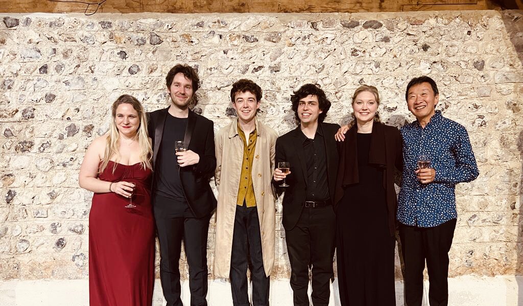 A post concert drink celebrating youth , joy and springtime through music and words with the wonderful <a href="/Melvynbetan/">Melvyn Tan</a> and Alex Lawther. It was great fun sharing stories with an actor like Alex, our experiences on stage and our thought processes are so similar in the end
