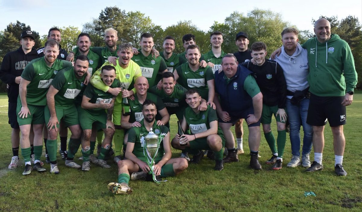 SamRodon's tweet photo. Double @PontlliwFC 🏆 #outofmybox https://t.co/iDYoyNXDI7