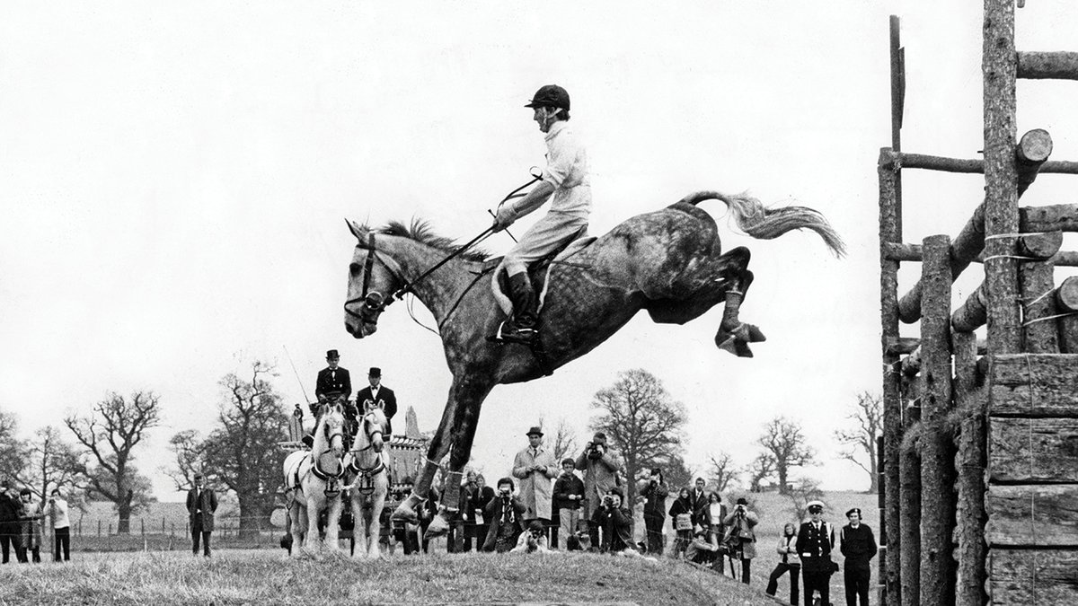 Horse & Hound tweet media