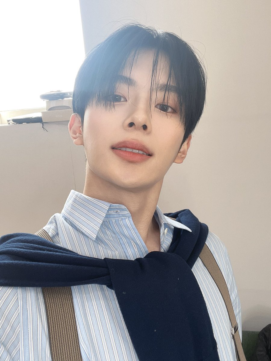 カンミン] これが黒髪 ユカンミンだよ (笑) #VERIVERY #VERRER