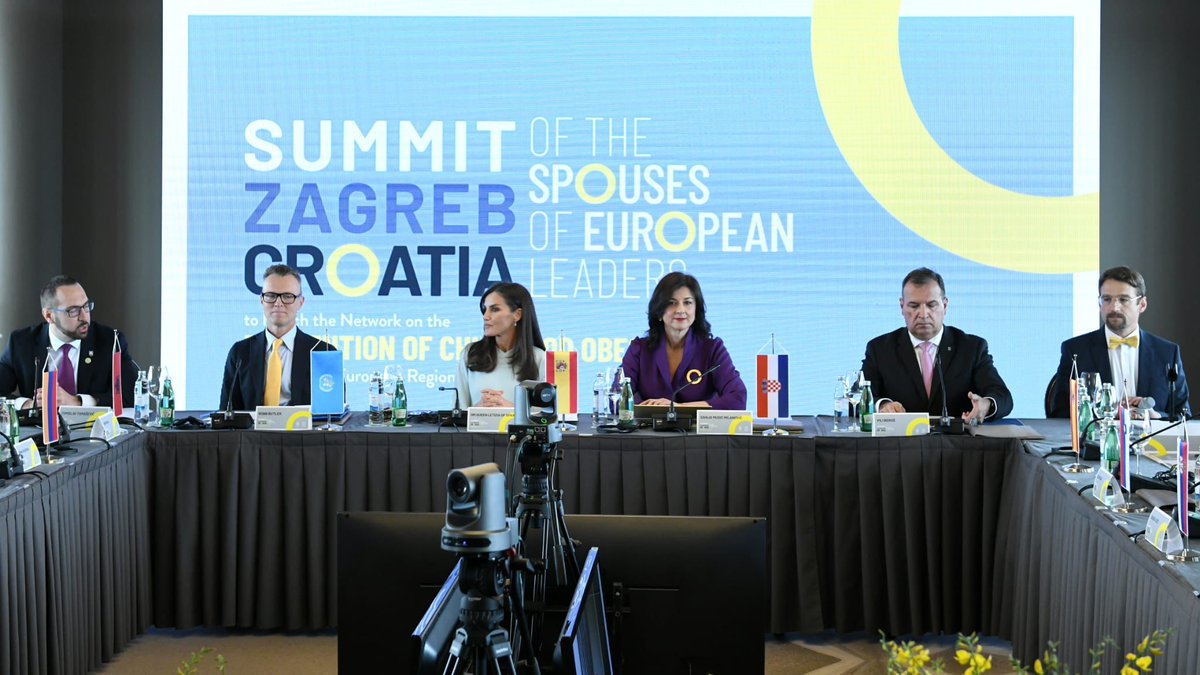 DrSanja_MM's tweet photo. Let's enhance our collaboration and jointly act to finally halt the rise of childhood obesity in @WHO_Europe Region!
@WHO 
#ZagrebObesitySummit https://t.co/L4ok2iLaq0