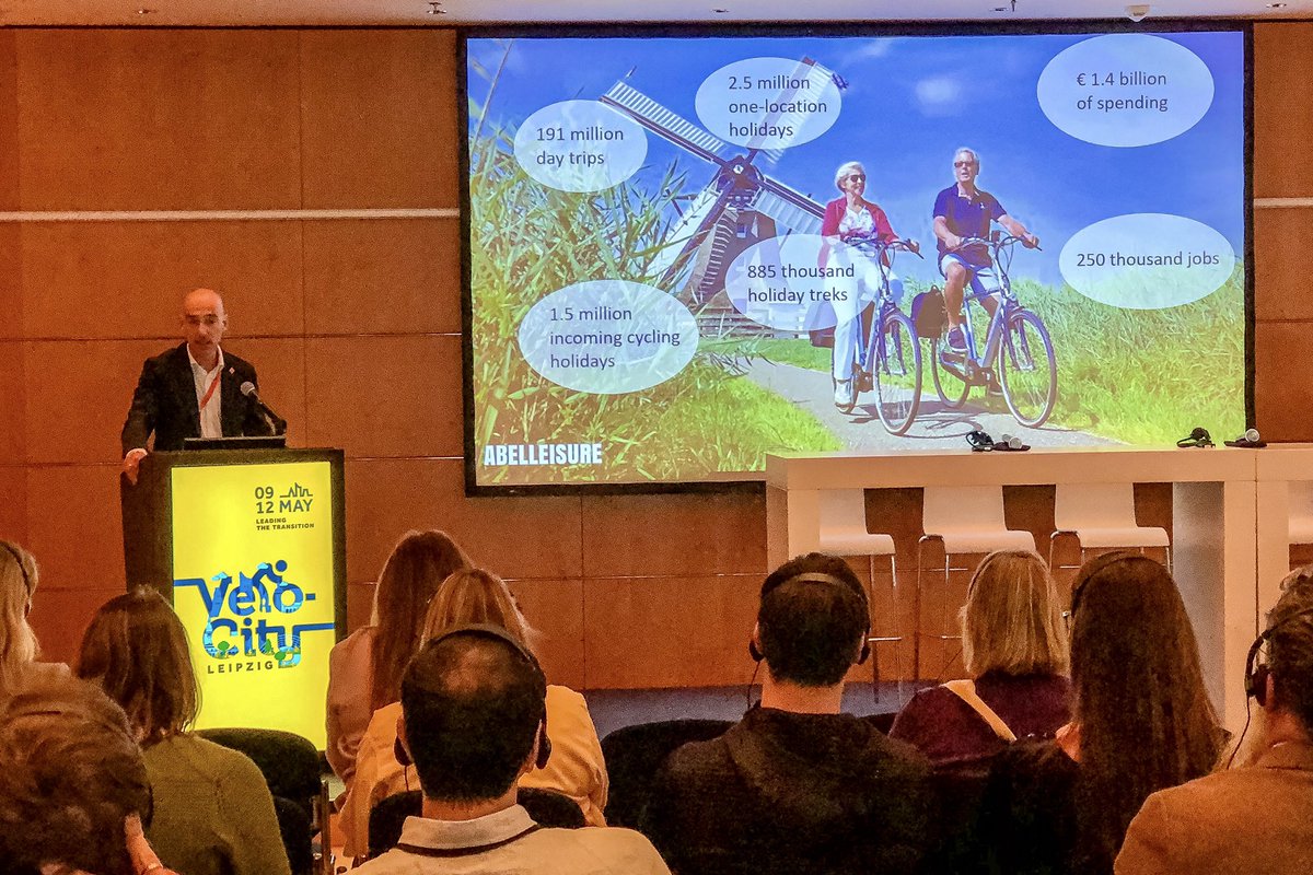 .<a href="/AbelLeisure/">AbelLeisure - Meer dan routes</a>’s Jeroen Drabbe presents the incredible value of cycle tourism to the Dutch economy each year: #VC23

✅ 1.5 million incoming holidays
✅ 191 million day trips
✅ 2.5 million one-location holidays
✅ 885,000 holiday treks
✅ 250,000 jobs
✅ €1.4 billion of spending