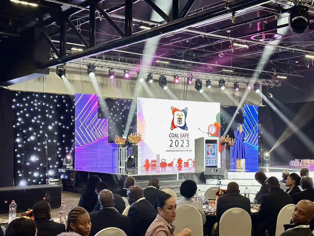DavidVaverkaCZ's tweet photo. 🇨🇿 Extraction and Mining Technology Association draws a lot of attention at #CoalSafe2023 conference in 🇿🇦 whilst showcasing sustainable and #cleancoaltech solutions applied in the process of 🇨🇿 #JustEnergyTransition
@mpo_tweetuje @ed_mzvcr @CZinSouthAfrica https://t.co/WAO9kiRCxM