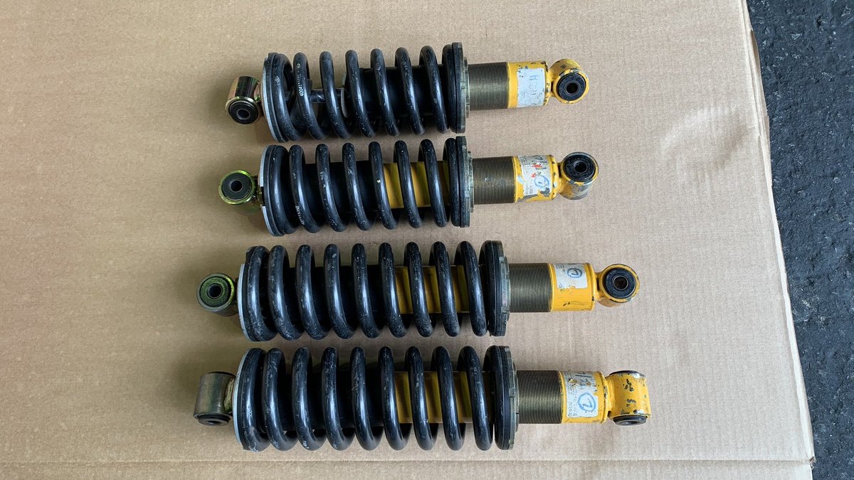 Lamborghini Gallardo 5.0 Shock Absorbers Set #OnSale 

Ping us & Grab it before it's Sold 🤳😎 

#Lamborghini #Gallardo #ExoticCar #SuperCar #Singapore #PropelAuto #LamborghiniParts #Absorber #Genuine #Original #European #Luxury  #Carparts #Autoparts #Spareparts #Ping #GrabFast