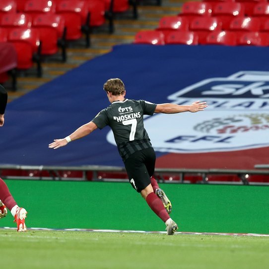 ntfc's tweet photo. 🆙🆙🆙 Only one man has scored on the day each of our last three promotions have been secured.

@SamHoskins_14

A CLUB LEGEND 👑 

#ProudToBe | #Together | #ShoeArmy 👞 https://t.co/KPZclJxnsN
