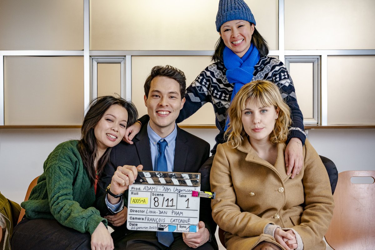 ADAMI - La force des artistes (@adami_artistes) on Twitter photo #TalentsAdami Cinéma 2023
𝗡𝗢𝗦 𝗨𝗥𝗚𝗘𝗡𝗖𝗘𝗦 de <a href="/LinhDan_Pham/">Linh-Dan Pham</a> 🎬
Avec <a href="/roxanebret/">roxane bret</a> Pauline Nuez et Quentin Raymond
#Cannes2023
<a href="/Festival_Cannes/">Festival de Cannes</a>
<a href="/DACP_/">DACP</a> <a href="/lascary_dacp/">Laurence Lascary</a> <a href="/regiongrandest/">Région Grand Est</a>
<a href="/Francetele/">France Télévisions</a> <a href="/francetv_court/">francetv Court Métrage</a>
📷 Thomas Bartel #TalentsAdami Cinéma 2023
𝗡𝗢𝗦 𝗨𝗥𝗚𝗘𝗡𝗖𝗘𝗦 de <a href="/LinhDan_Pham/">Linh-Dan Pham</a> 🎬
Avec <a href="/roxanebret/">roxane bret</a> Pauline Nuez et Quentin Raymond
#Cannes2023
<a href="/Festival_Cannes/">Festival de Cannes</a>
<a href="/DACP_/">DACP</a> <a href="/lascary_dacp/">Laurence Lascary</a> <a href="/regiongrandest/">Région Grand Est</a>
<a href="/Francetele/">France Télévisions</a> <a href="/francetv_court/">francetv Court Métrage</a>
📷 Thomas Bartel