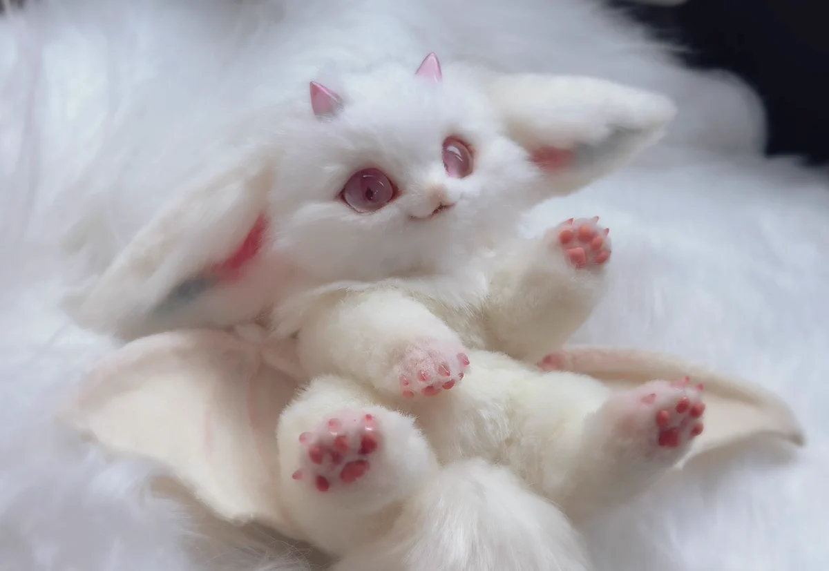 生きてるみたい！ドラゴンの子のぬいぐるみが可愛すぎる♡