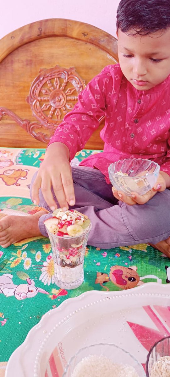 SAI_Edu_In's tweet photo. Children are naturally inquisitive & creative by nature, hence, when they enter the kitchen, they pleasantly surprise us with their innovations.
#eSummerFiesta4 #KidsKitchenKatch https://t.co/BcFQ0U59vD