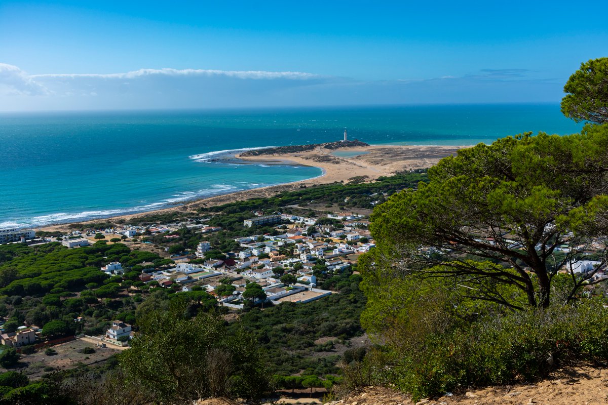 ¡Hay lugares y LUGARES!

#BuenosDías 

@viveandalucia @CadizTurismo @spain @TurismoAND @turismolajanda @VentanaVAND @lacostadecadiz @MarcaParqueNatu @MARCANDALUCIA @viajar @AECCAplayas 

📷 Barbate Somos Todos
📌 Mirador de Trafalgar