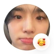 94_417's tweet photo. 귀욥 https://t.co/fix1Sqrjj9