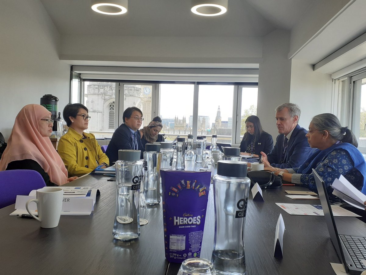 AttfieldIan's tweet image. The @GEEAP_  experts discussing potential of #GreatBuys to turn around #learningloss in #ASEAN Nations @FCDOEducation @SEAMEO_S @BritishCouncil