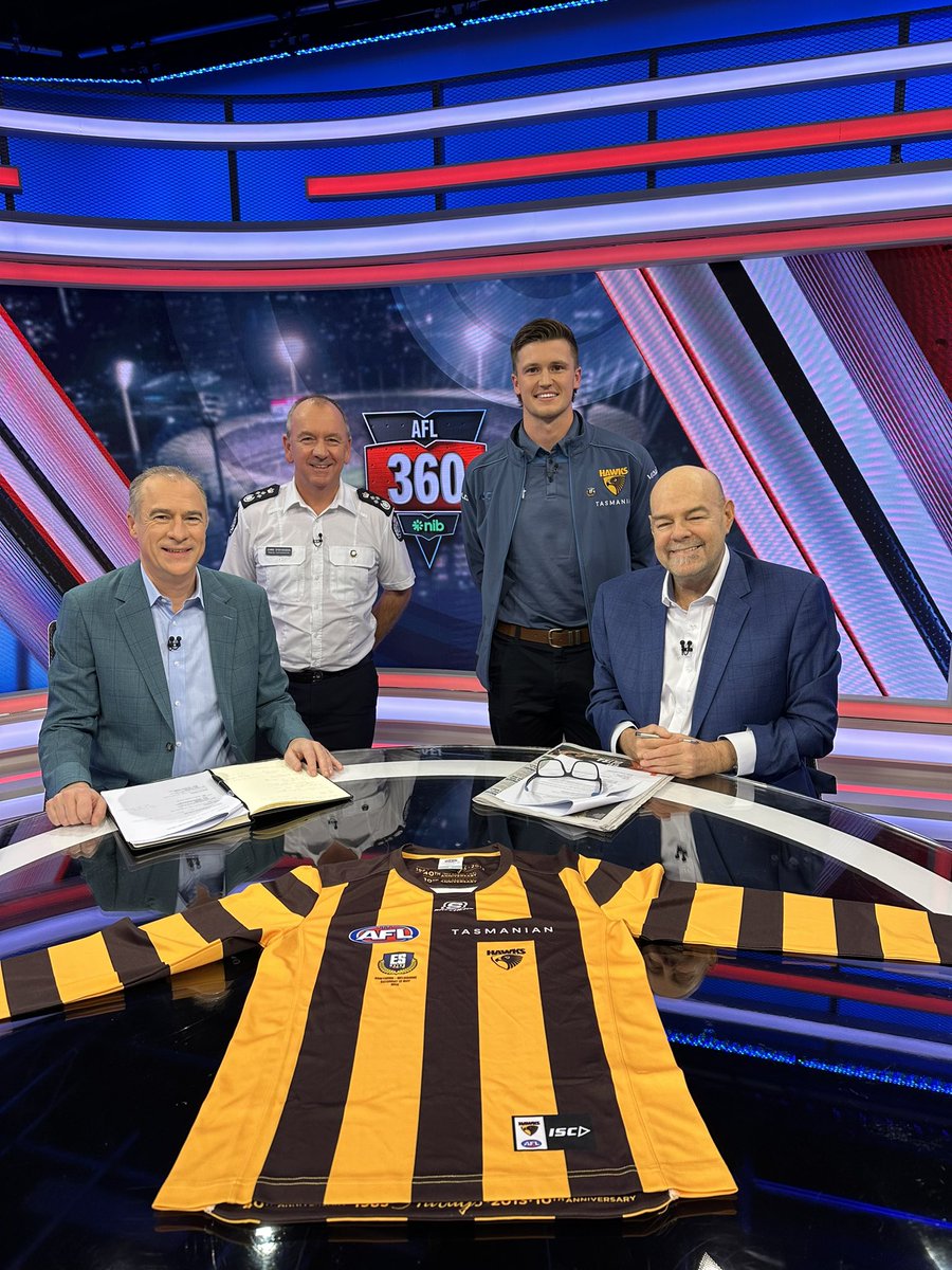 JakeKeating_'s tweet photo. Thanks to @FOXFOOTY #AFL360 for helping build the hype ahead Hawthorn’s special Emergency Services Match this Saturday. 👍 https://t.co/lSaAKquBKR