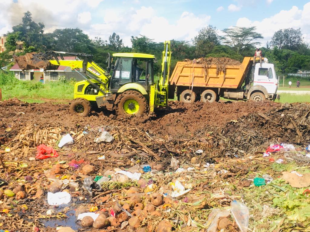 Rosemary Kariuki on Twitter "Garbage collection at City Park Market in
