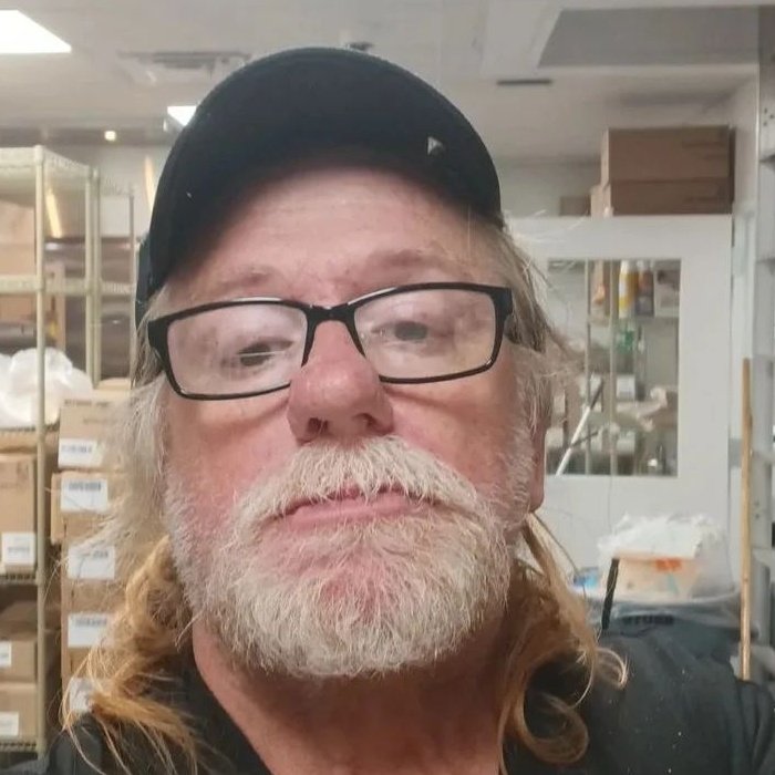 geraldrobert683's tweet image. #NewProfilePic