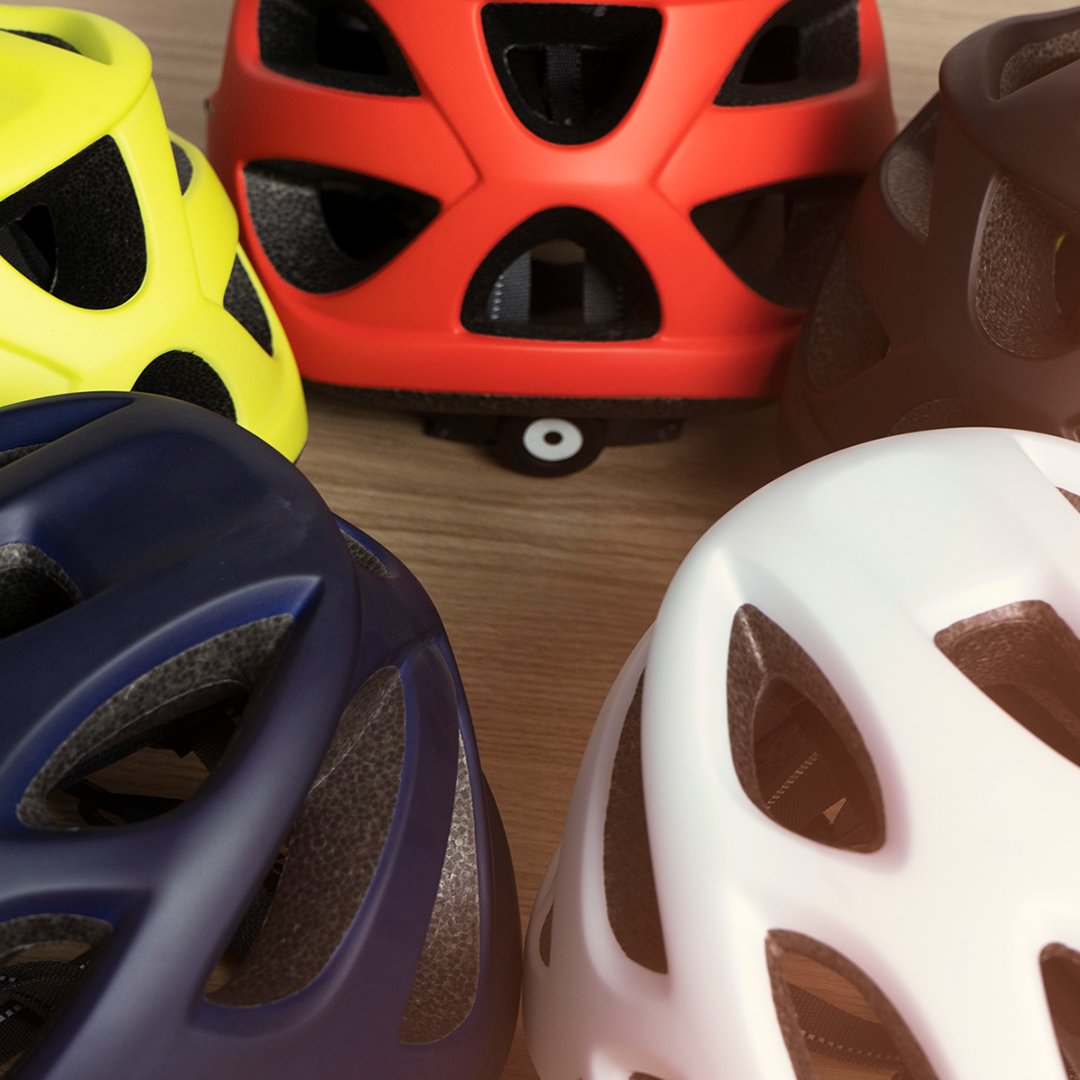 CASCO ELTIN BRAVE

💨19 ventanas de ventilación
🔝Alta protección con tecnologóa In-Mold.
👍Ligereza y comodidad garantizadas
✌Visera desmontable
➡️Correas regulables y almohadillas extraíbles
🔴🔵⚪️🟡⚫️Disponible en 5 colores.

🤔¿Cuál eliges?