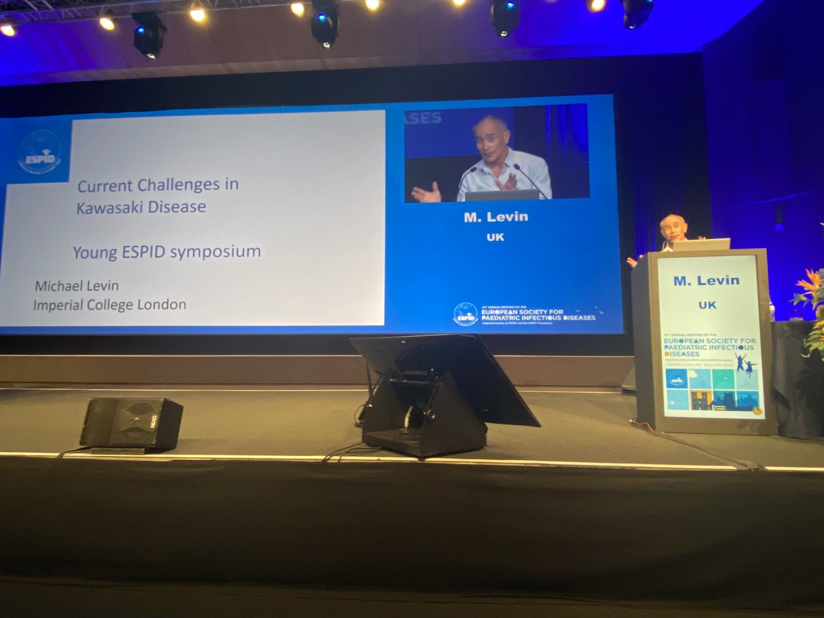 Prof. Levin is starting off Young #ESPID debate on Kawasaki Disease. Can’t wait to start the battle with @drgunjanbaweja: high or low dose #aspirin. 
#ESPID2023 
#PaedsID 
#PedsID