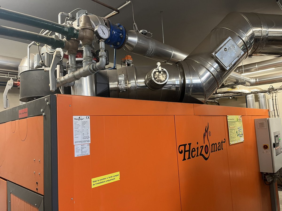 AudéLor tweet media