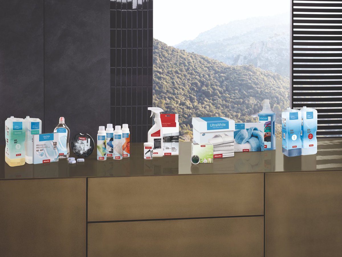Miele_Nigeria's tweet photo. Miele's range of innovative detergents make achieving perfect laundry care a breeze.
From daily loads to delicate woolens, Miele has got you covered. Discover the power of Miele today !!!
#miele #miele_nigeria #laundry #product #care #MieleLaundry #PerfectCare https://t.co/4WONENJK70