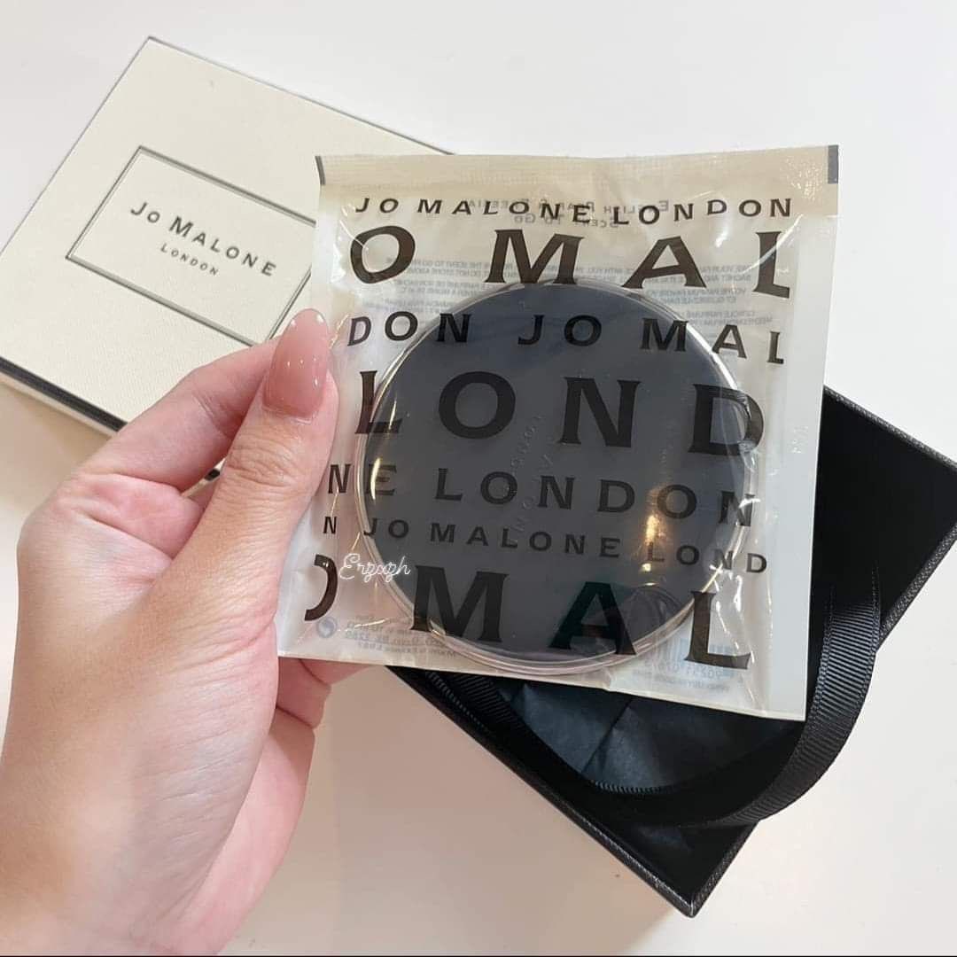 theiceraf's tweet photo. Thanks siapa yang viralkan perfume kereta inspired Jo Malone ni 🥹 Tak sangka pulak bau dia memang wangi &amp; mirippp dengan perfume Jo Malone 🤭 https://t.co/uVoWPVBVdj