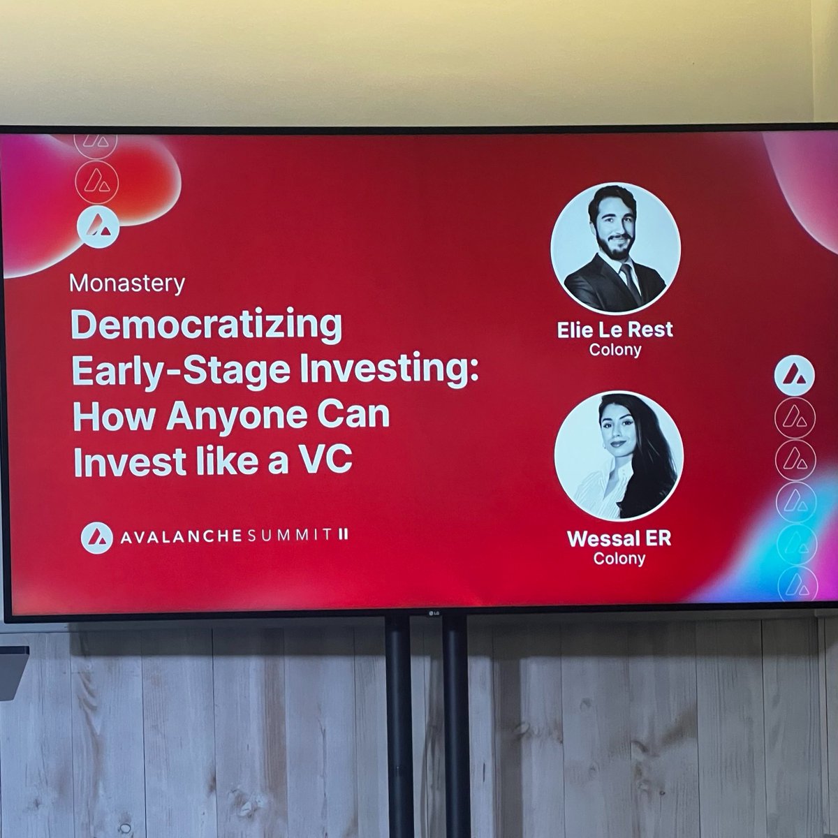 Colonylab's tweet photo. The #Avalanche Summit was an incredible gathering of the most brilliant &amp; passionate minds in the #crypto industry!🔥

From fascinating keynotes to engaging discussions &amp; workshops, the conference was packed with valuable insights &amp; cutting-edge ideas. https://t.co/QSimmpMcLt