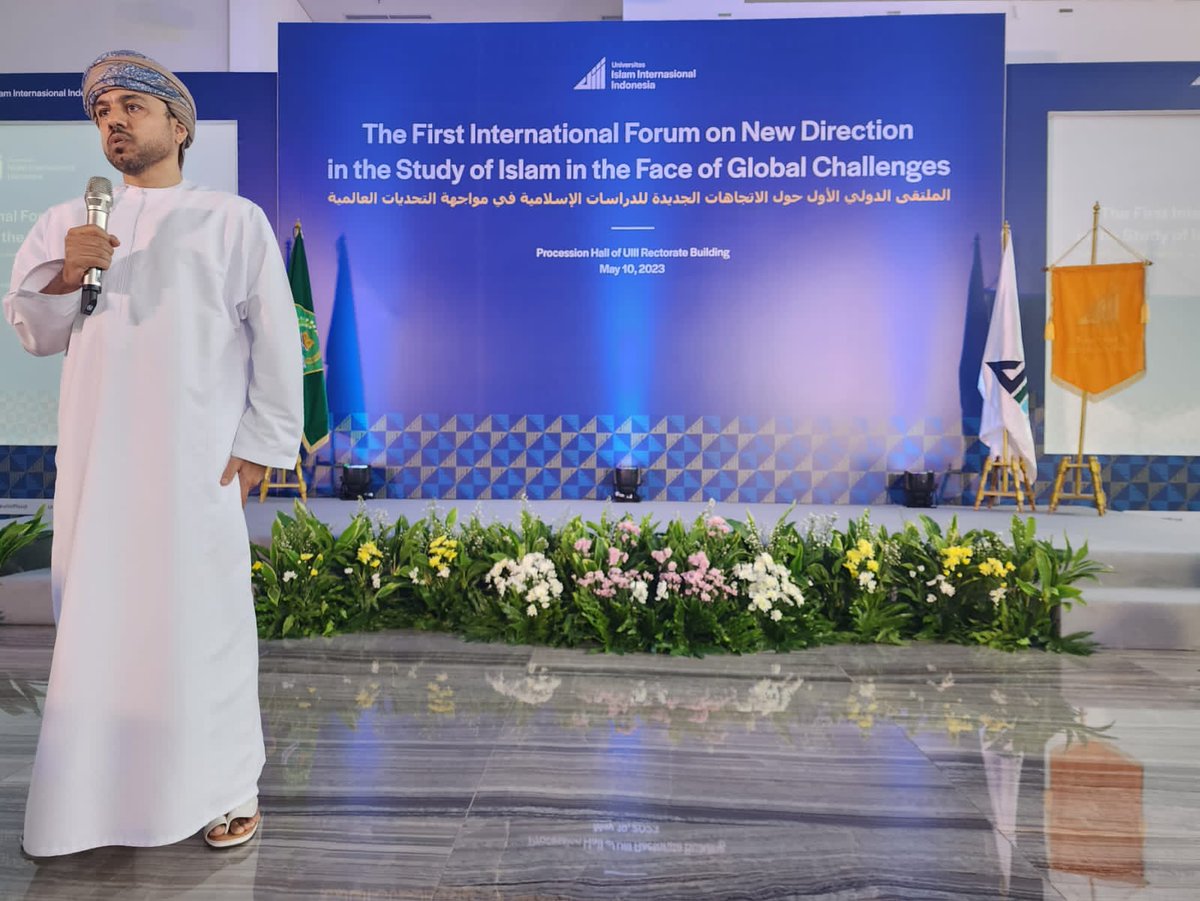shanfari15's tweet photo. Pleased to participate in the First International Forum on "New Direction in the Study of Islam in the Face of Global Challenges", at The International  Islamic University in Jakarta. https://t.co/ThPkBxtXV2