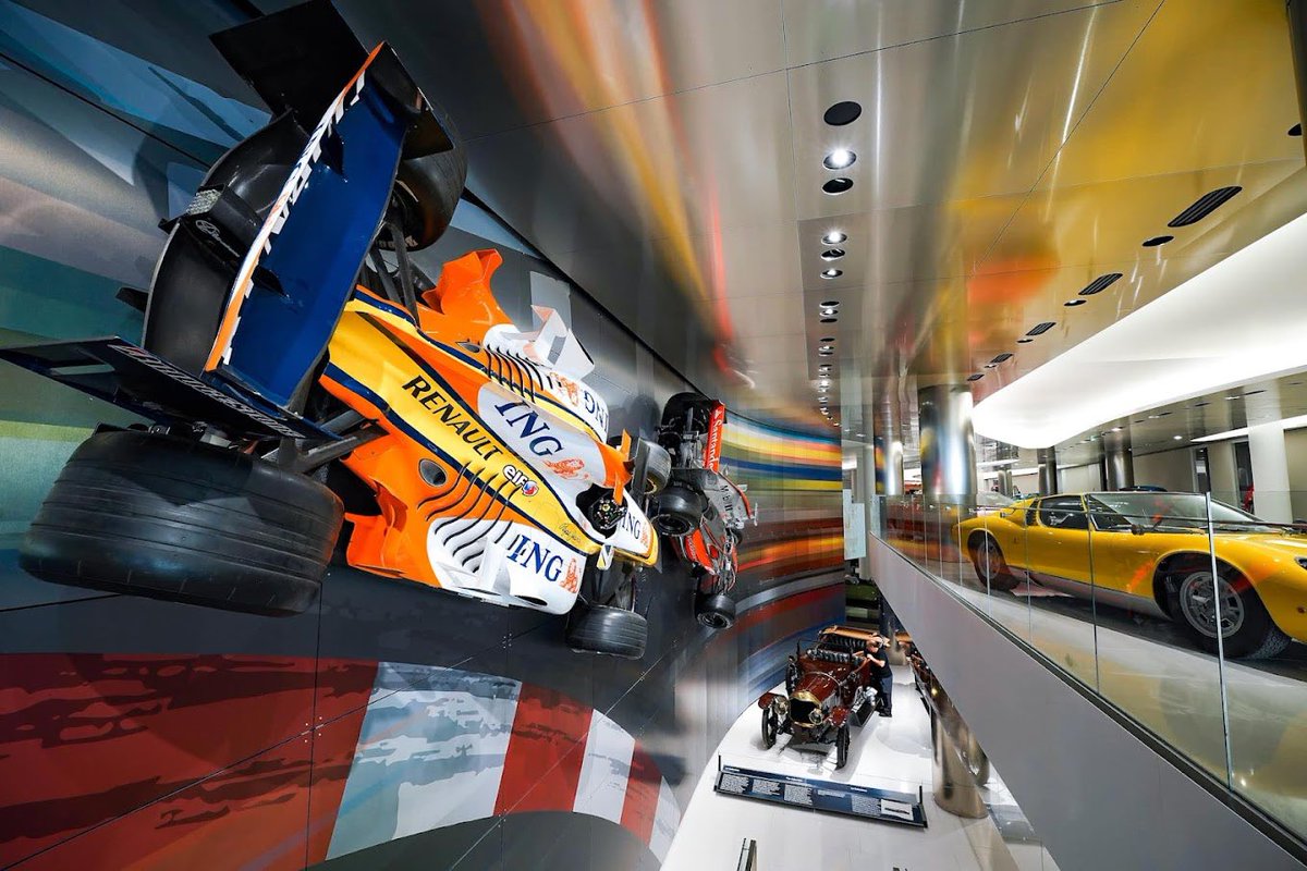 MonacoGrandTour's tweet photo. 🏎️ Are you a fan of motor sports? 

Don't miss the opportunity to visit the Monaco Automobile Museum, where you can admire a unique collection of racing cars. 

🇲🇨 Embark with Monaco le Grand Tour for an unforgettable experience! https://t.co/nUVLfCAjvM