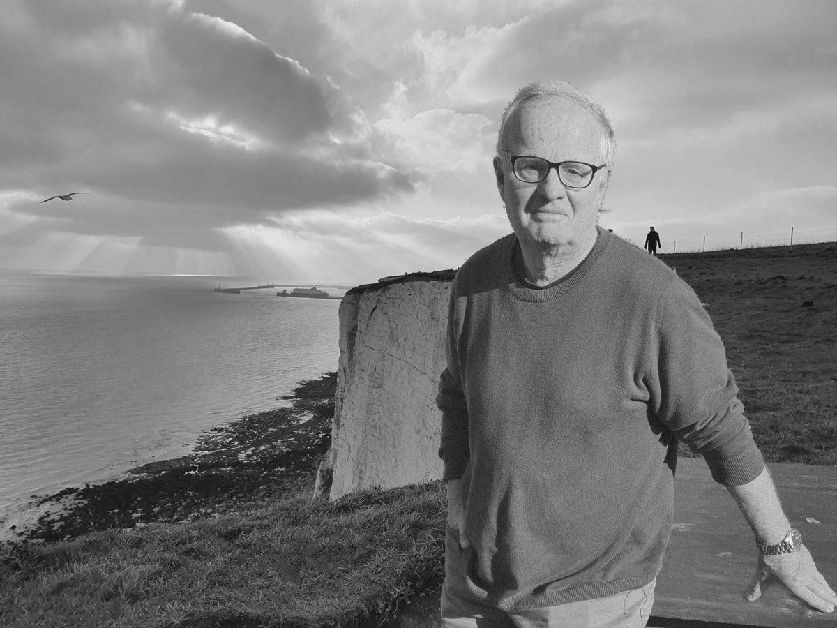 A reading of Eliot's Four Quartets by Gawain Douglas

📅 Tue 23 May
🕐 16:30 - 17:30
🎟️ FREE

To bring The Waste Land exhibition to a close, we are delighted to have Gawain Douglas read Eliot's Four Quartets. 👏📖

kent.ac.uk/events/event/6…