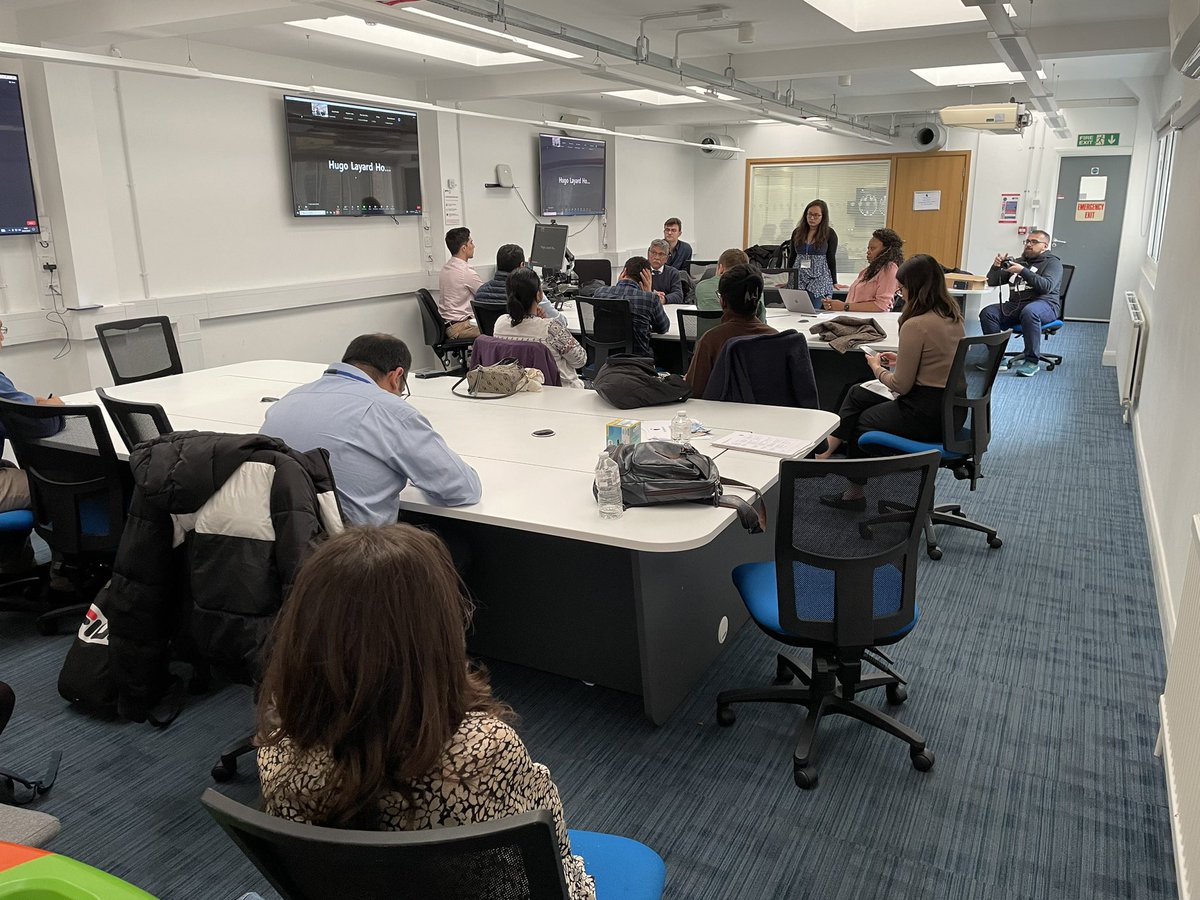 Queen Square Neurosurgery (@qsneurosurgery) on Twitter photo Daily viva sessions for neurosurgical trainees - a mix of neurosurgeons, neurologists, radiologists and anaesthetists as examiners <a href="/QSReview/">Queen Square Neurosurgery Review Course</a> <a href="/QS_SimCentre/">Queen Square Simulation Centre</a> <a href="/UCLIoN/">UCL Queen Square Institute of Neurology</a> <a href="/QSNeuroanae/">QSNeuroanaesthesia</a> Daily viva sessions for neurosurgical trainees - a mix of neurosurgeons, neurologists, radiologists and anaesthetists as examiners <a href="/QSReview/">Queen Square Neurosurgery Review Course</a> <a href="/QS_SimCentre/">Queen Square Simulation Centre</a> <a href="/UCLIoN/">UCL Queen Square Institute of Neurology</a> <a href="/QSNeuroanae/">QSNeuroanaesthesia</a>