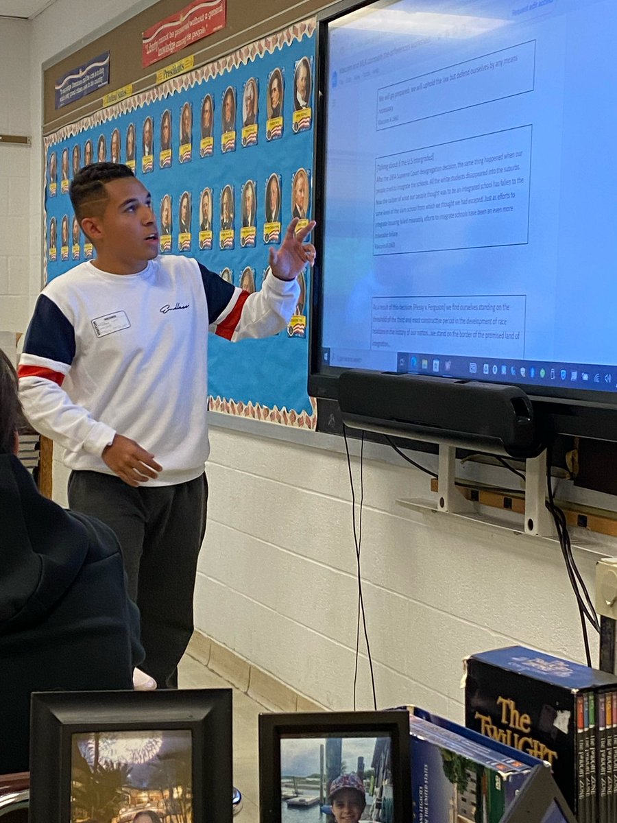 EthanCoraEDU's tweet photo. These are the photos of the last time I would ever teach during this internship. I taught about Malcolm X. @YHSMrsMero #WISE2023 https://t.co/057GP9H1My