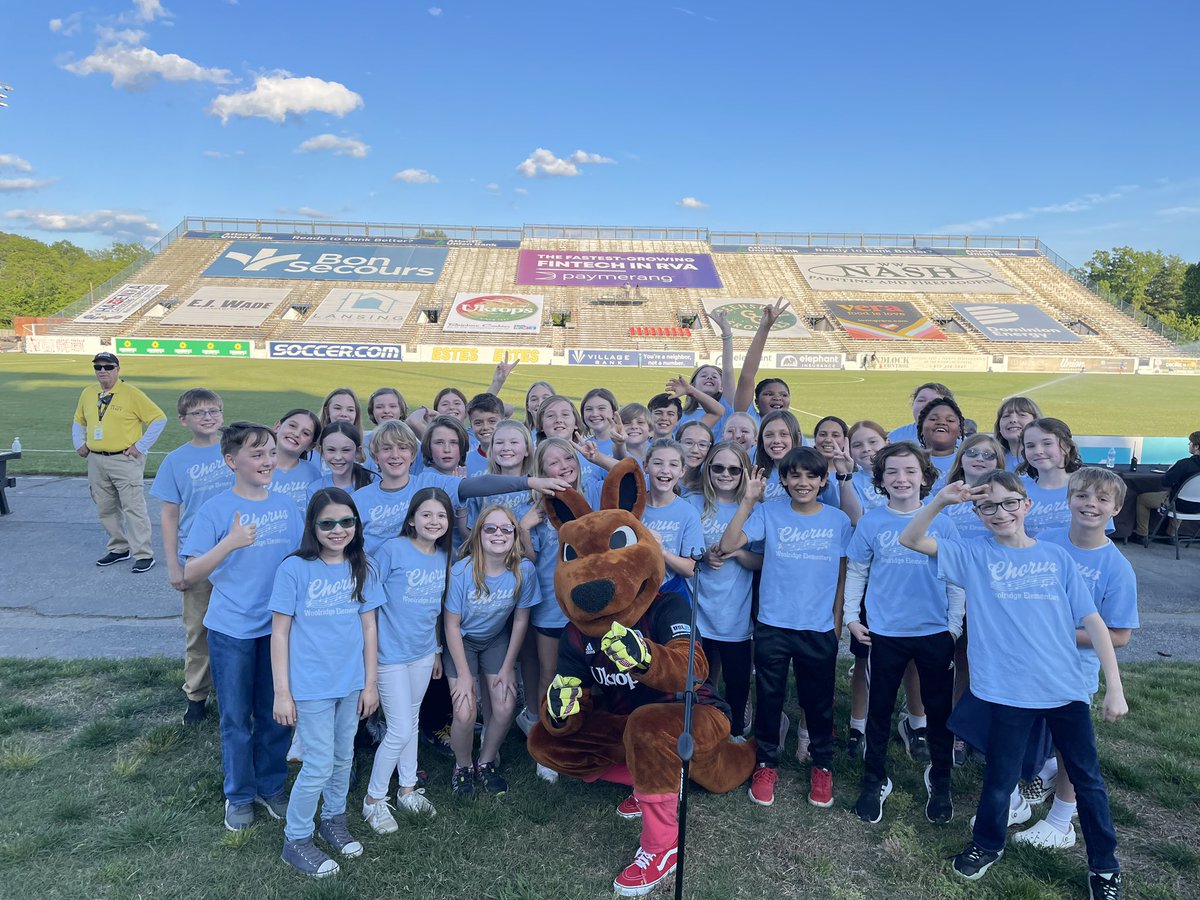 Our Fifth Grade Honors chorus has the privilege of singing The National Anthem at a Kickers game last week! Way to go, Wildcats! 🐾 @RichmondKickers