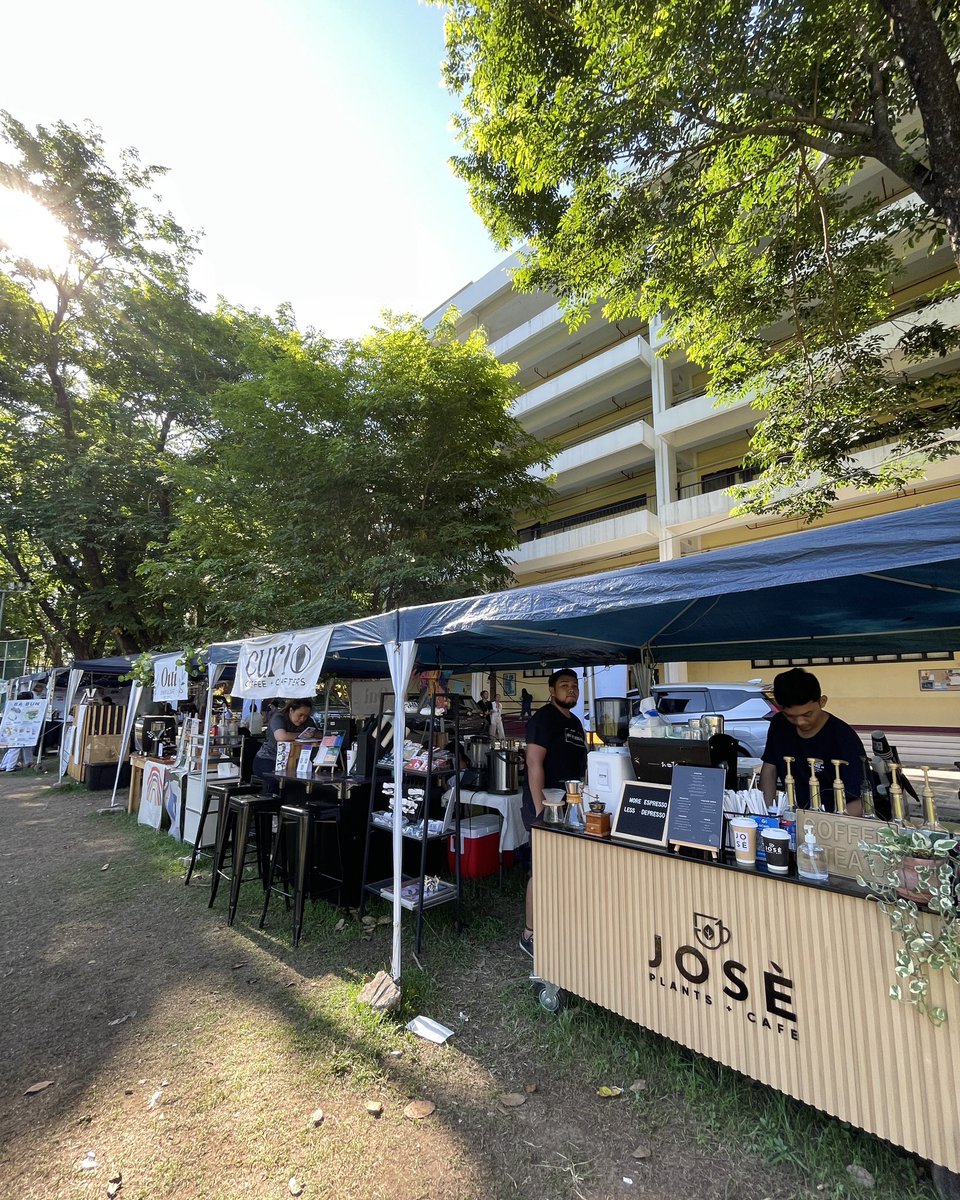 CdoLifestyle's tweet photo. Xavier Ateneo Campus Tour 2023 🏫

Check out the booth from the food and drink concessionaires inside the campus. 

They’re up until May 12, 2023 

#XUCampusTour2023 #XavierAteneo #CDOcafe #CDOeats #CagayanDeOroCity #CDOLifestyle https://t.co/gomdDeK8EC